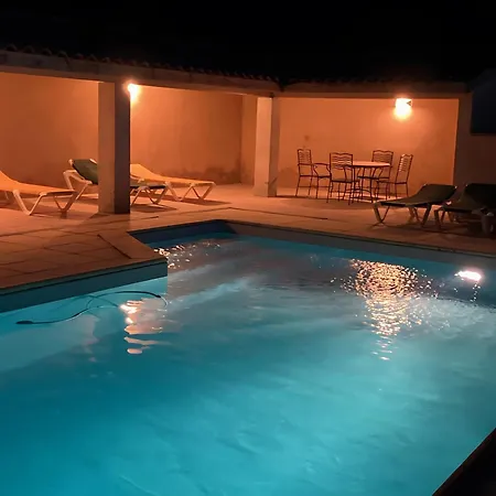 Maison Avec Vue Et Piscine Sainte-Camelle